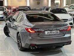 تۆیۆتا کامری